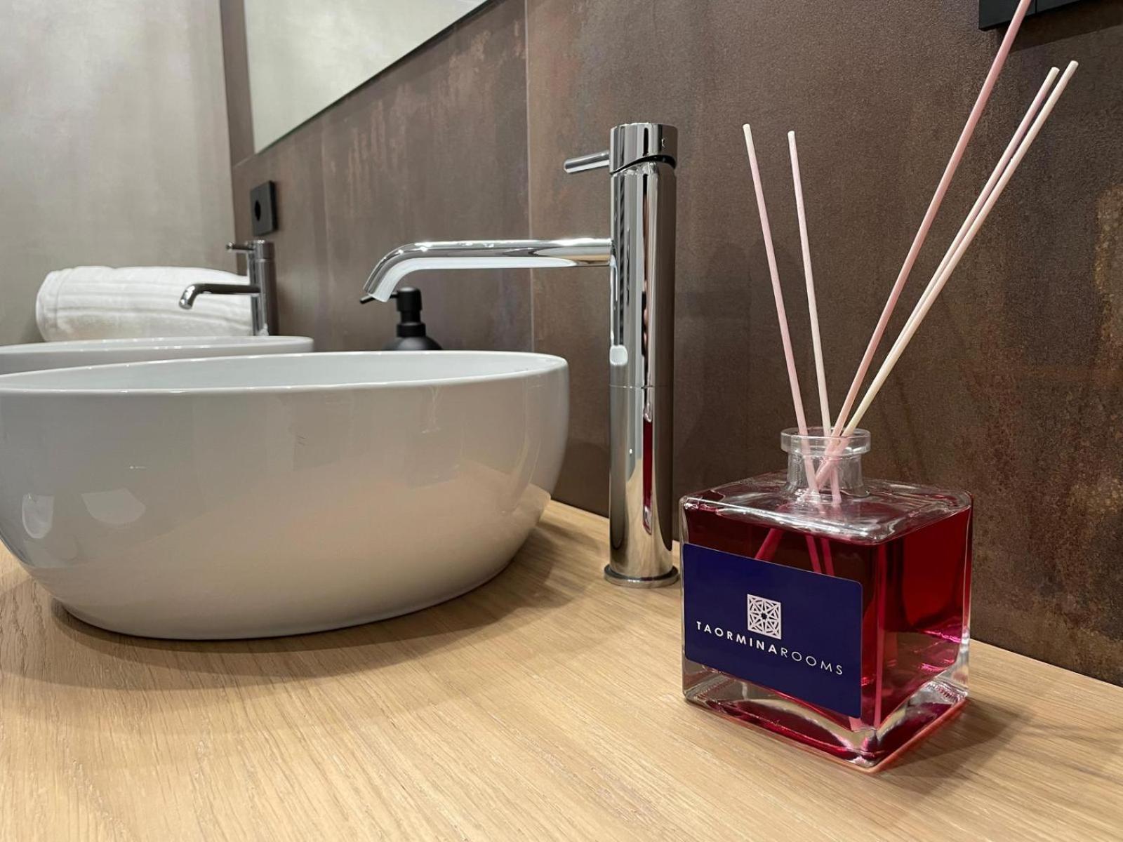 Taormina Rooms Centro Storico Экстерьер фото